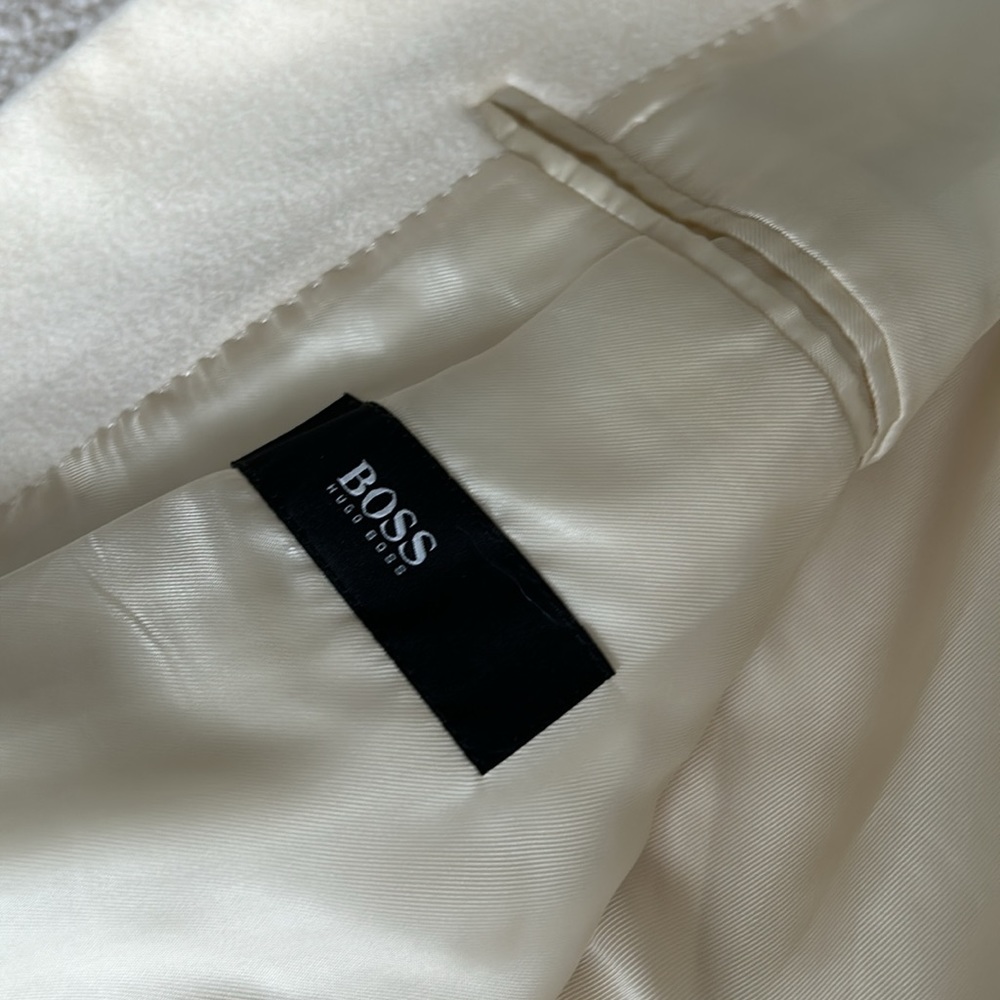 HUGO BOSS Loro Piana cashmere Saks jacket. AMAZING creamy soft fabric - Picture 13 of 13